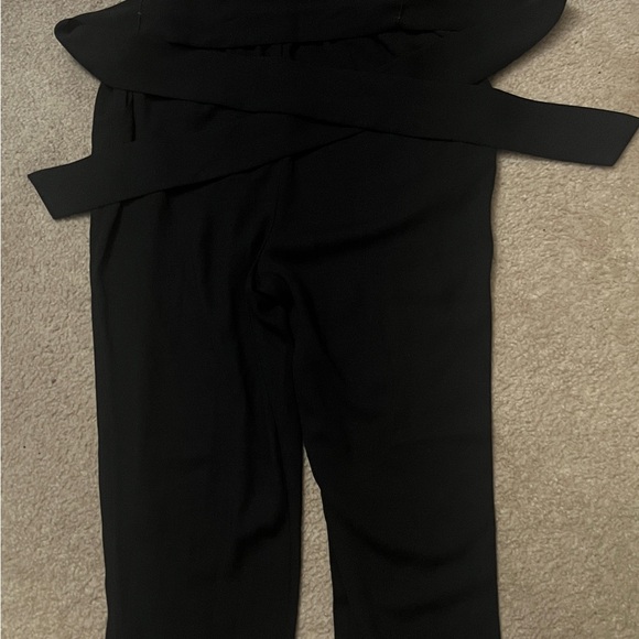 Jumpsuit Halogen,Great condition used 1 time - Picture 2 of 3